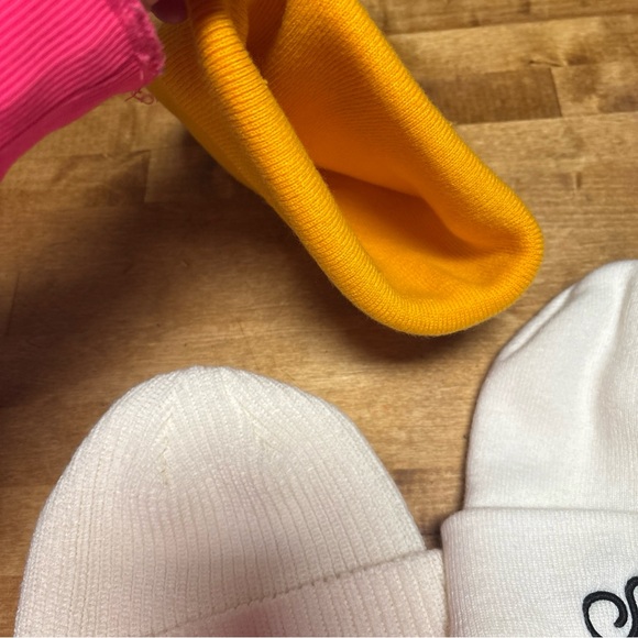 Supreme , Schierwetter Pali  White Beanie Set of 3 ! - Picture 4 of 5